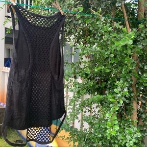 Black mesh and open back tank top 🖤